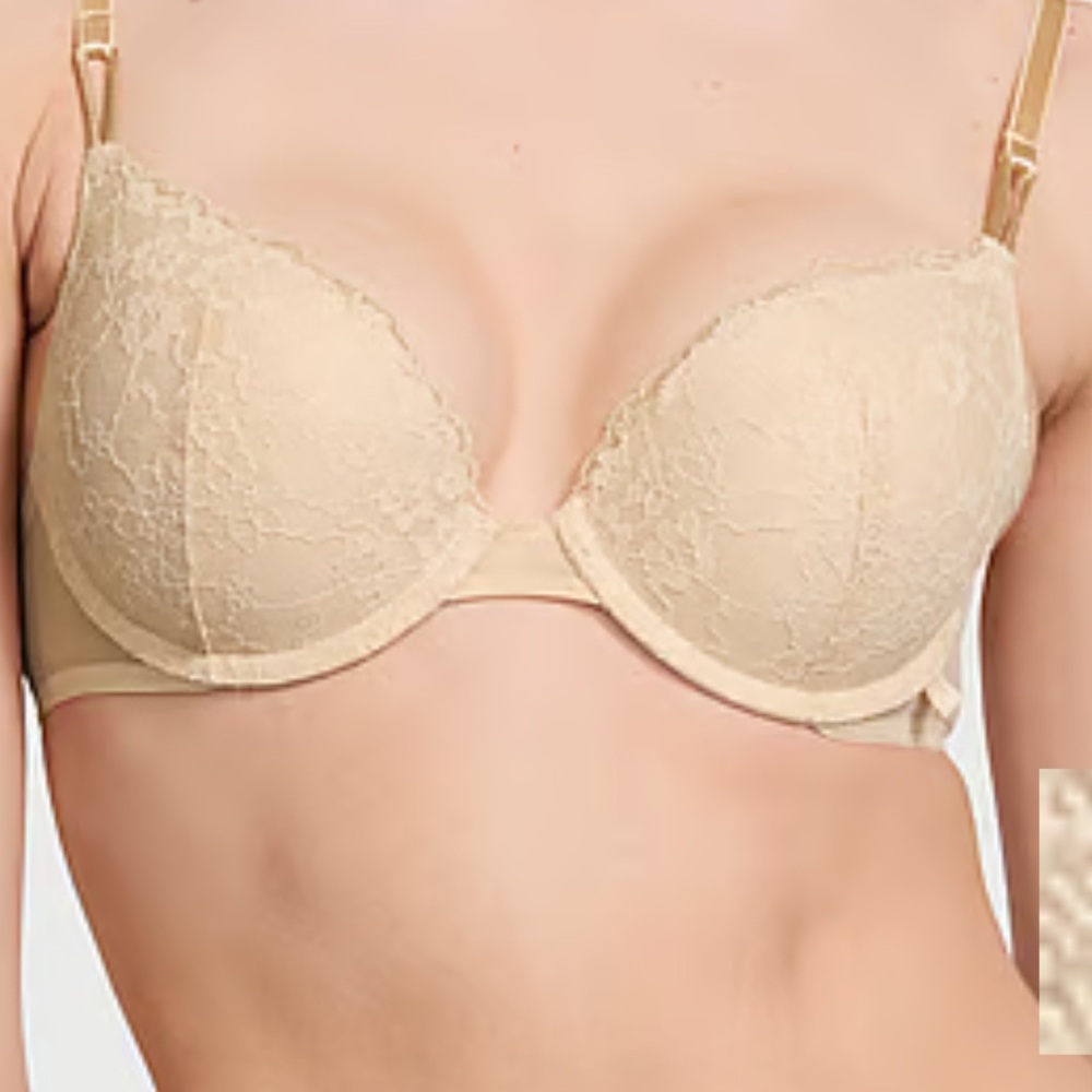 Victoria's Secret Cream Lace Bra with Underwire Support